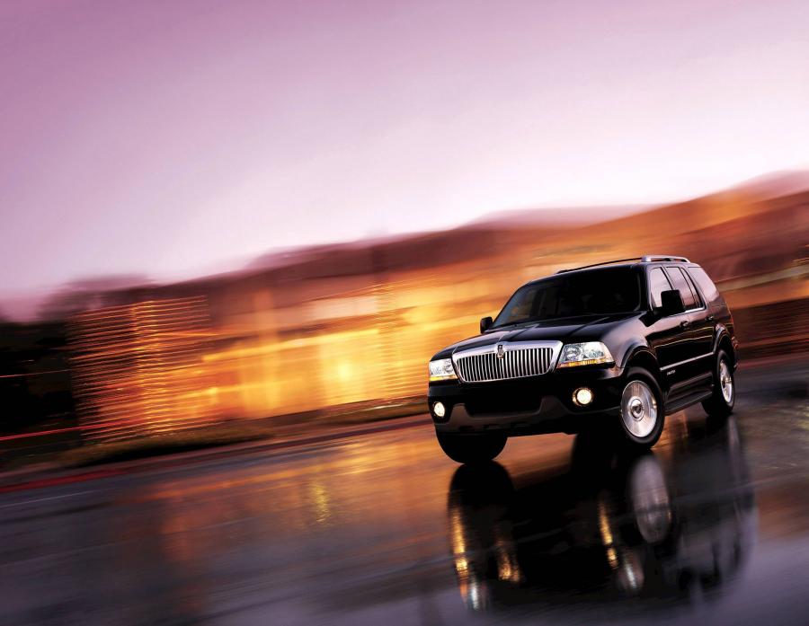  Lincoln Aviator 2003 года  (фото 28 из 57)